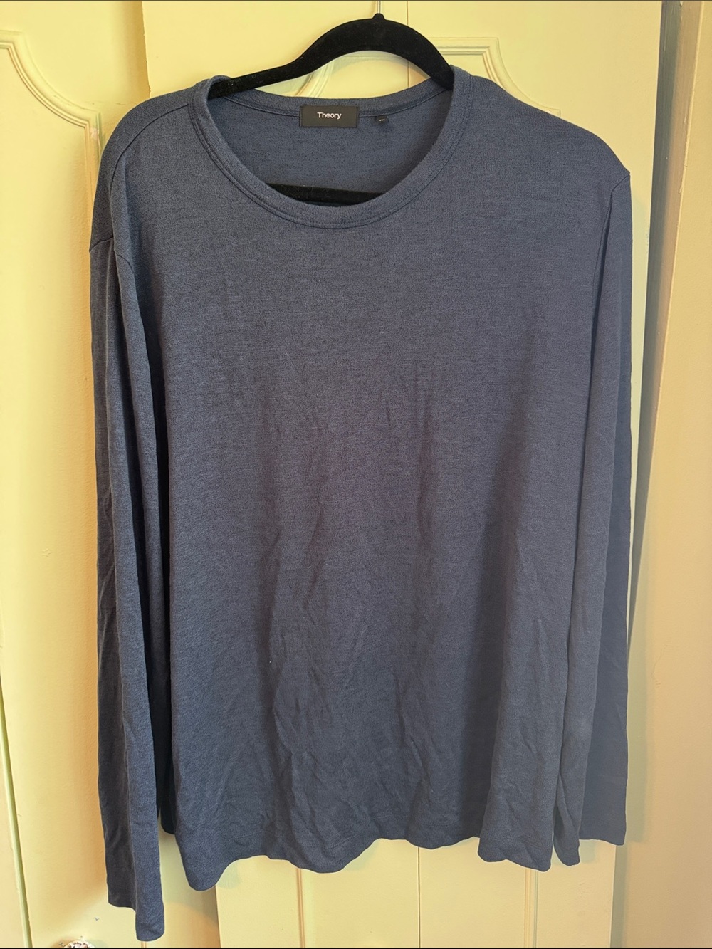 Theory Men's Long Sleeve Crewneck in Navy Blue
